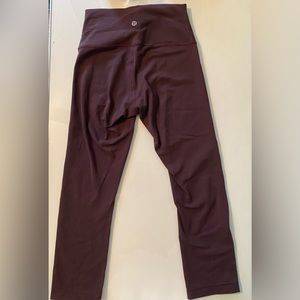 Lululemon leggings size 4